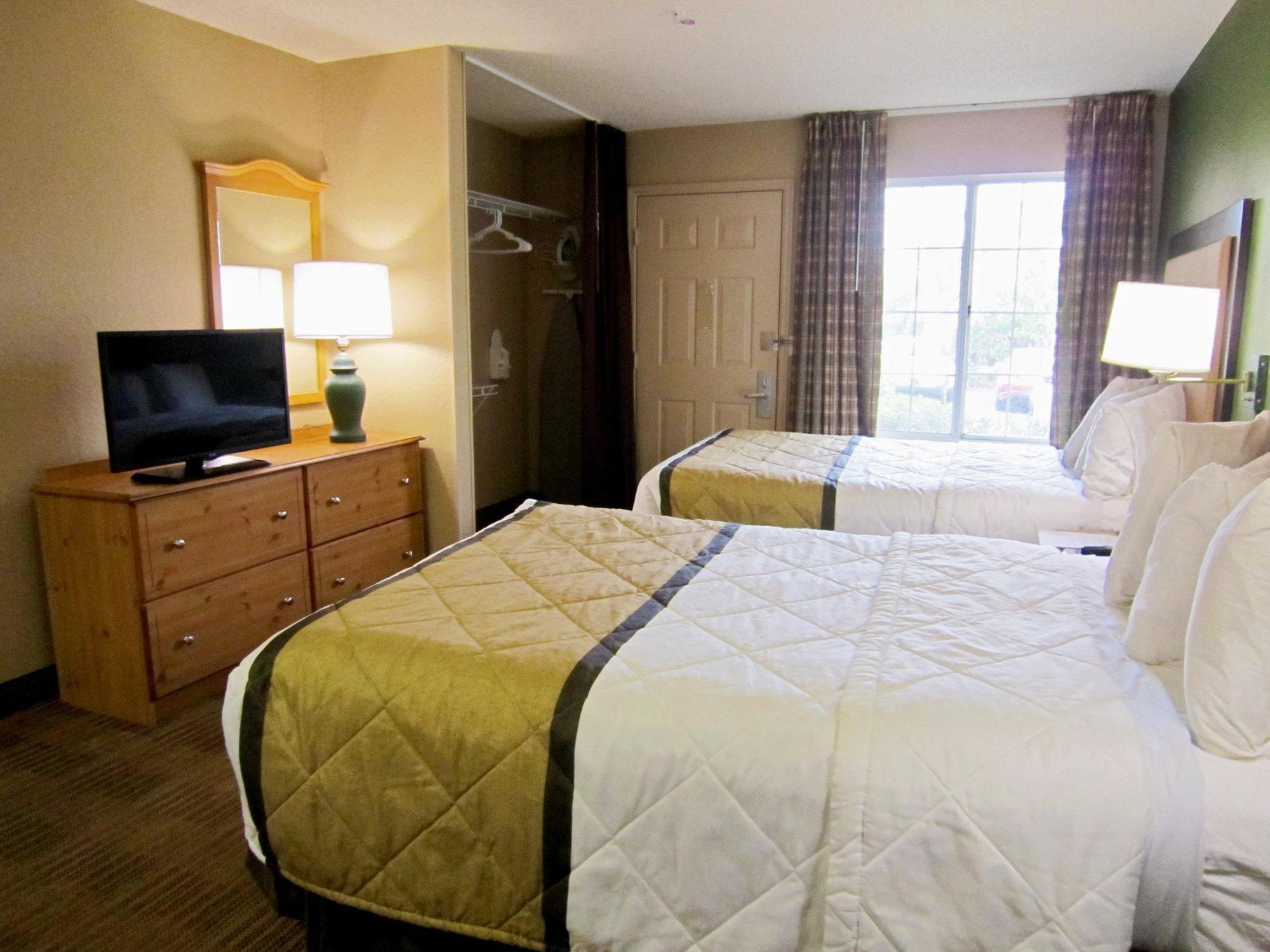 Extended Stay America Suites - Clearwater - Carillon Park Екстер'єр фото